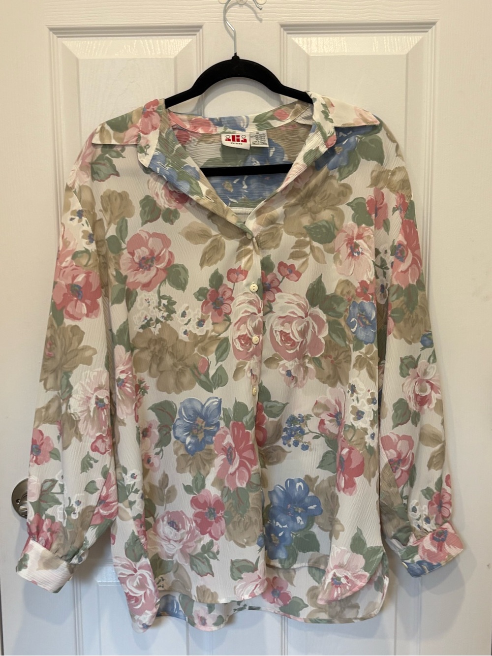 Vintage Alia Floral Button-Down Shirt #1023